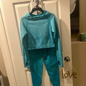 VS pink seamless set of long sleeve shirt & pants both size small new! No tags